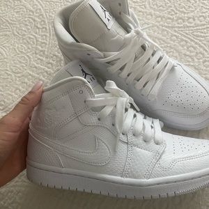 Air Jordan 1 size 7